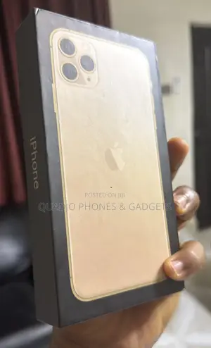 New Apple iPhone 11 Pro Max 256 GB Gold