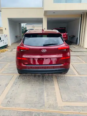 Hyundai Tucson Value FWD 2020 Red