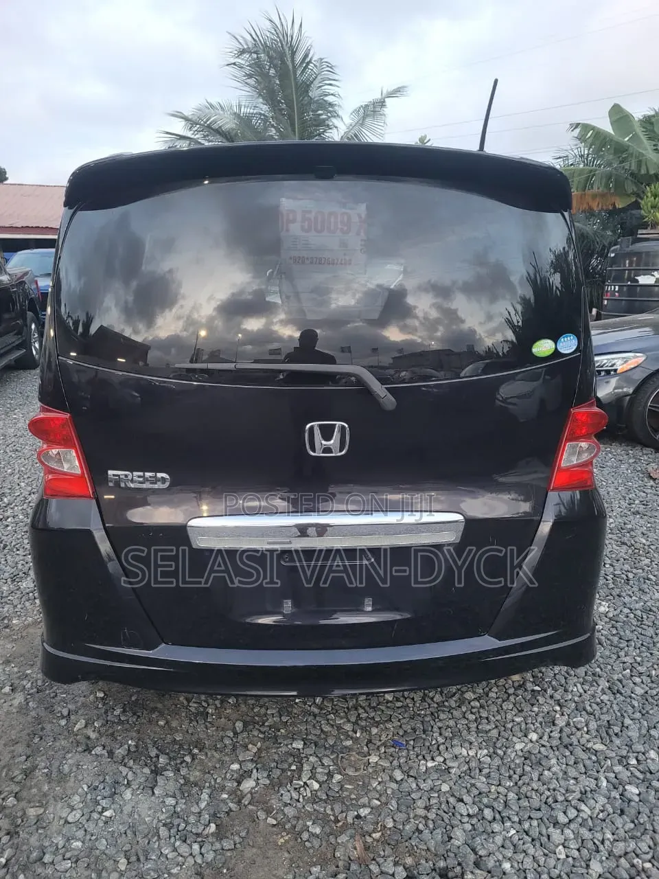Honda Freed 2010 Black