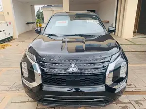 Mitsubishi Outlander SE Black Edition 2023 Black