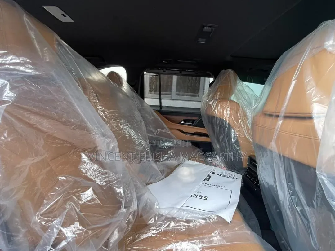 Lexus LX 500d 2026 White