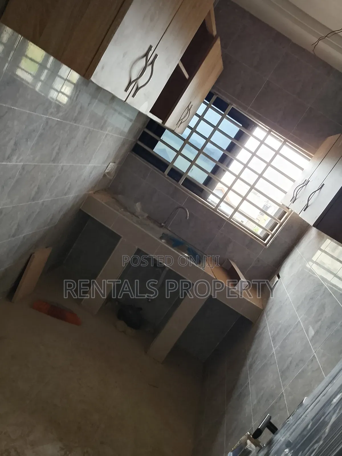 1bdrm Apartment in Penteng, Barrier for rent