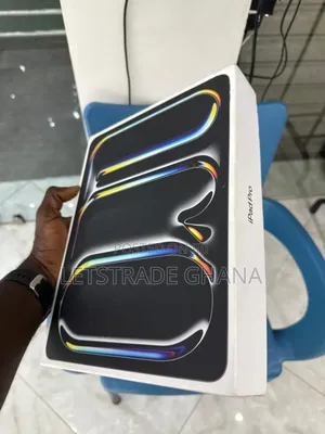 New Apple iPad Pro 13 (2025) 512 GB Black