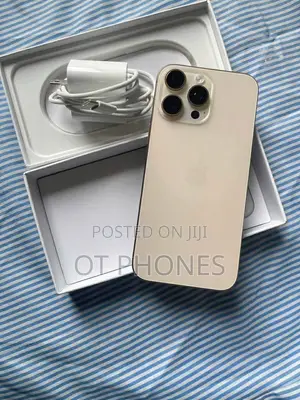 Apple iPhone 16 Pro Max 256 GB Gold