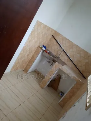 1bdrm Block of Flats in Frafraha for rent