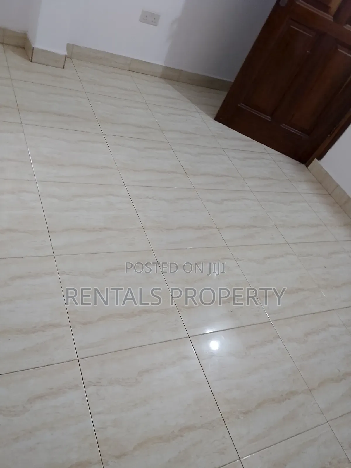 1bdrm Block of Flats in Frafraha for rent