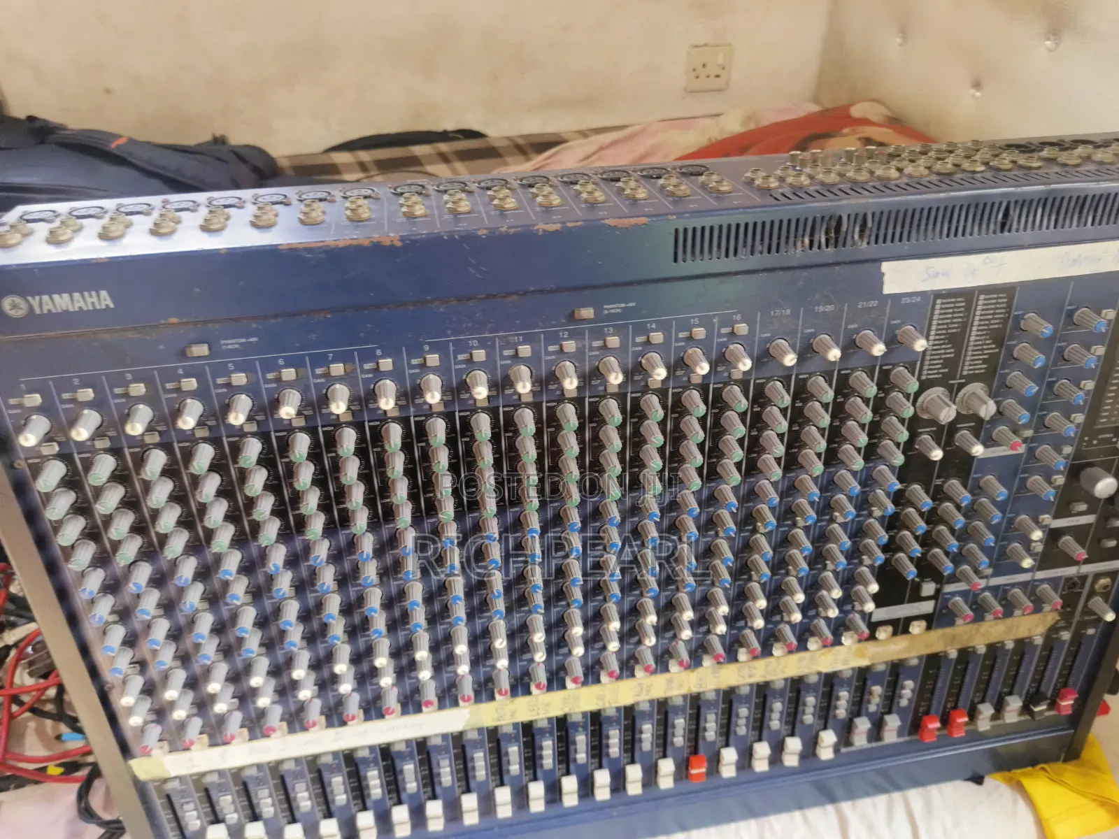 Yamaha MGFX 24