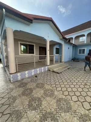 3bdrm Apartment in Jay Real Estate, Kasoa for rent