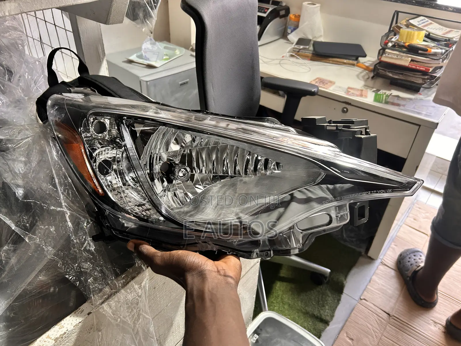 Toyota Yaris IA 2016,2017,2018,2019,2020Headlight