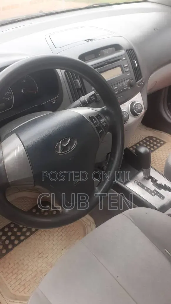 Hyundai Elantra GLS 2011 Blue