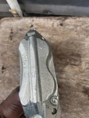 Brake Discs Calipers for Toyota Hilux