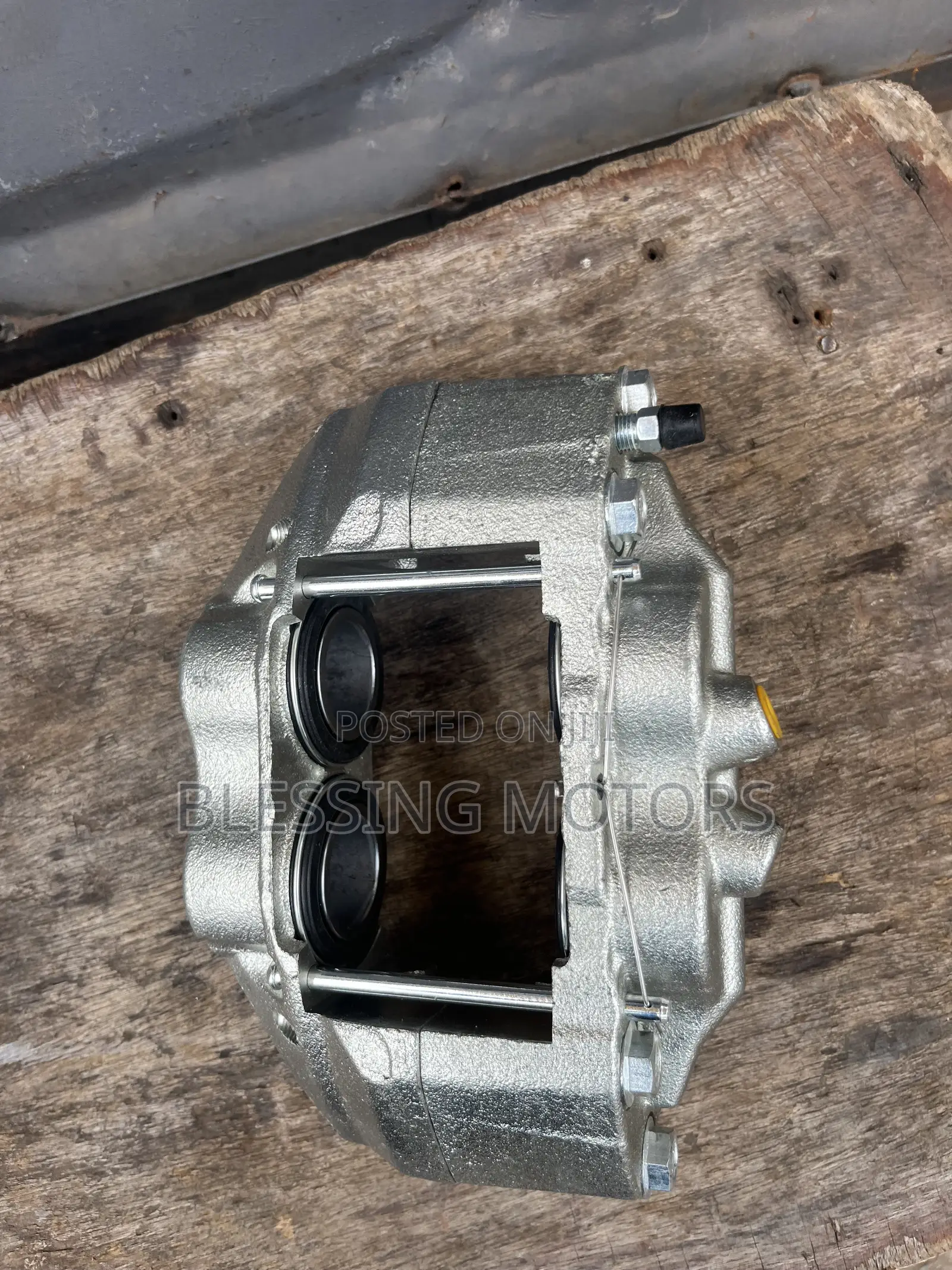 Brake Discs Calipers for Toyota Hilux