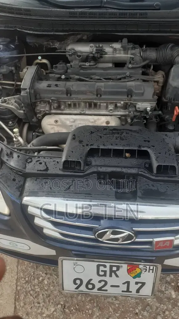 Hyundai Elantra GLS 2011 Blue