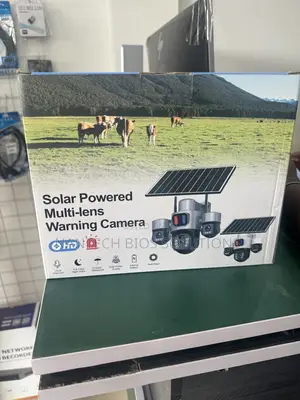 4g Solar Powered 3 Lens Camera