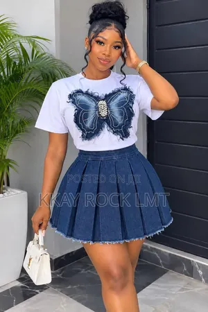 2 Piece Pletted Skirt and Top