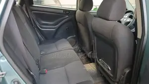 Pontiac Vibe Automatic 2004 Green