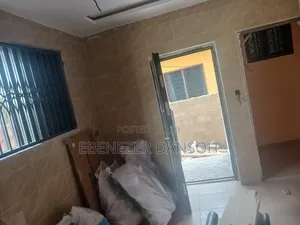 3bdrm Apartment in Kofi Annan, Ledzokuku-Krowor for rent