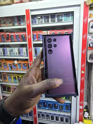 New Samsung Galaxy S22 Ultra 5G 256 GB Purple