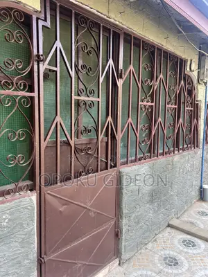 1bdrm Room & Parlour in Ablekuma, Olebu for rent