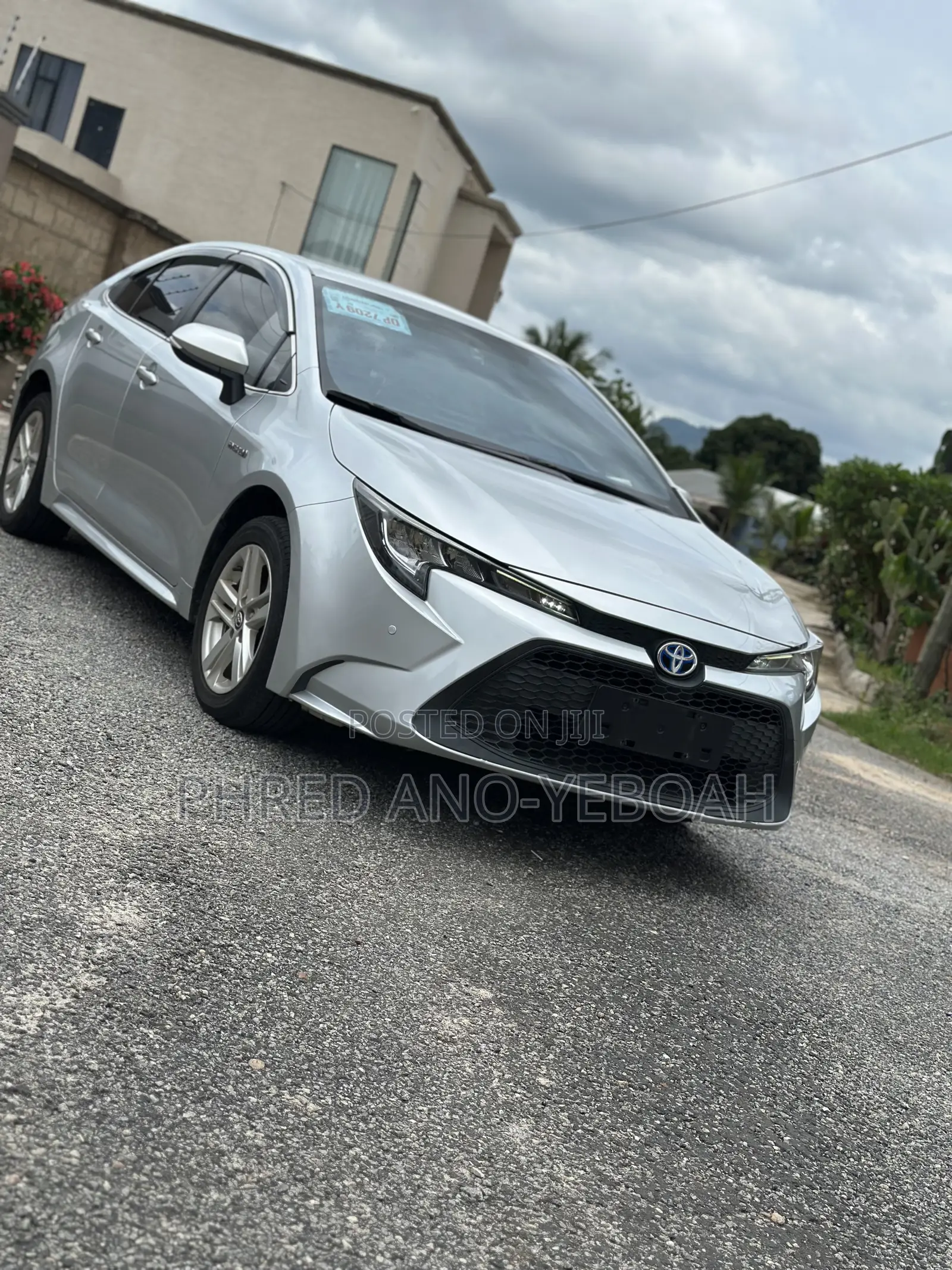 Toyota Corolla SE 2021 Silver