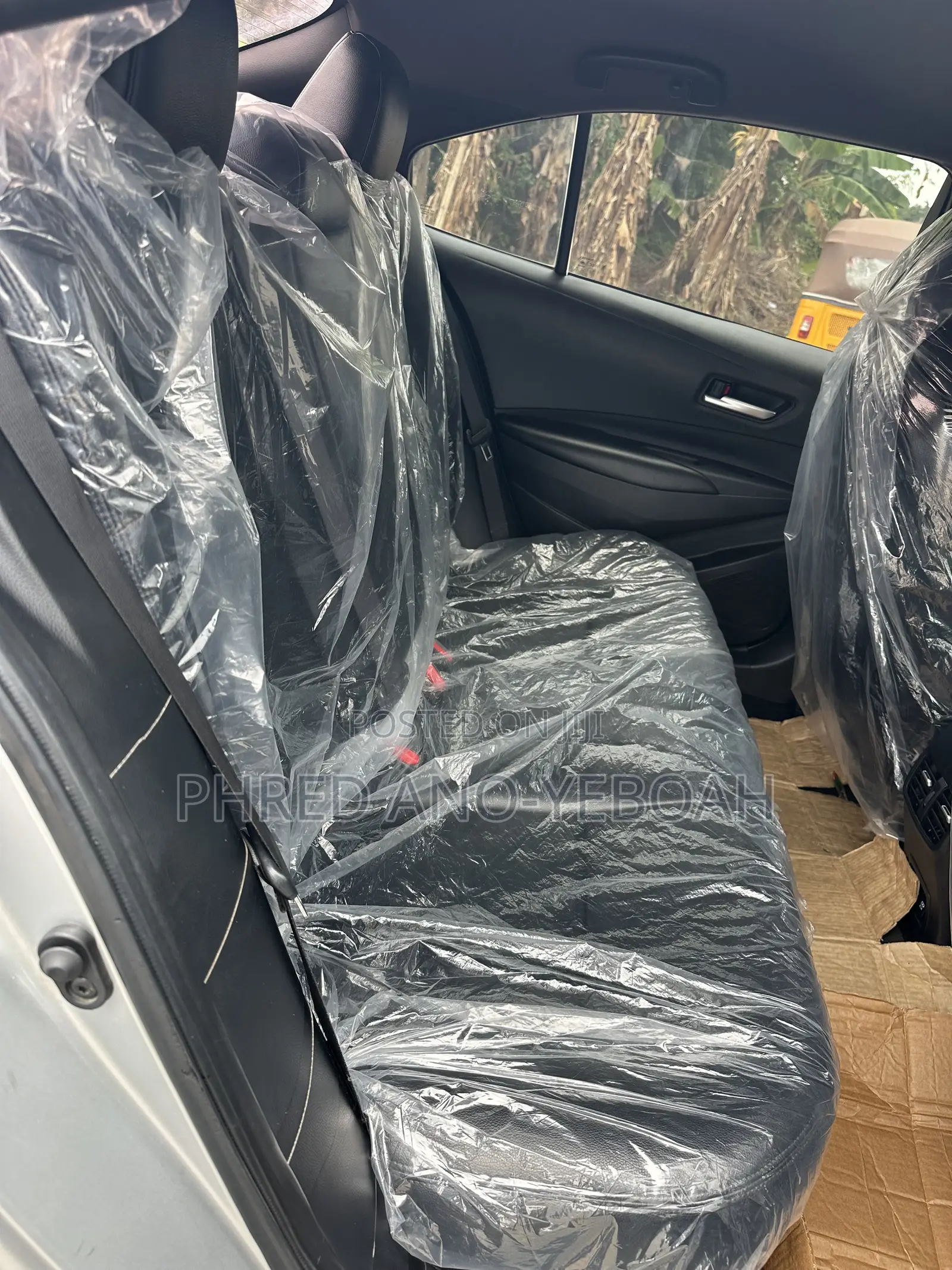 Toyota Corolla SE 2021 Silver
