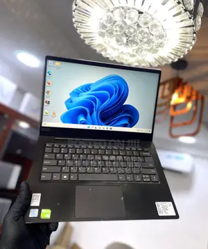 Laptop Lenovo IdeaPad 500S 8GB Intel Core i7 SSD 256GB