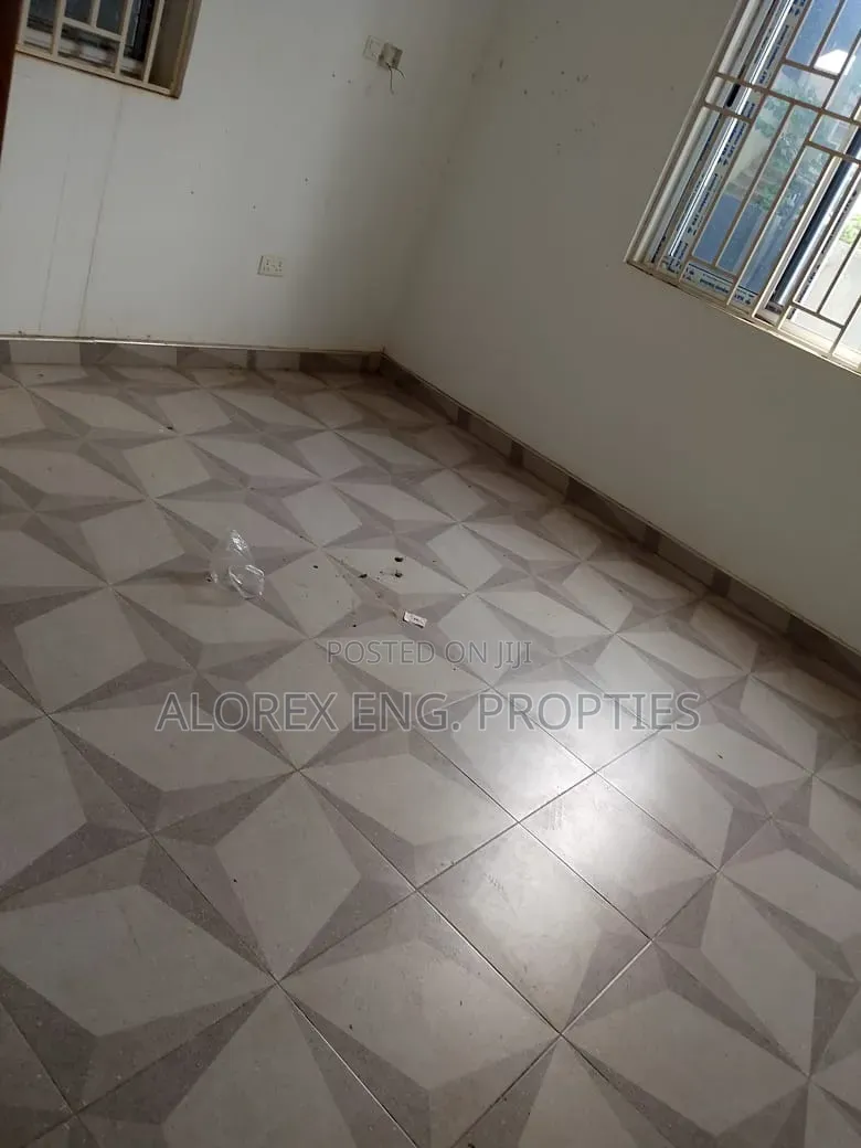 2bdrm Apartment in Abokobi, Pentecost for rent
