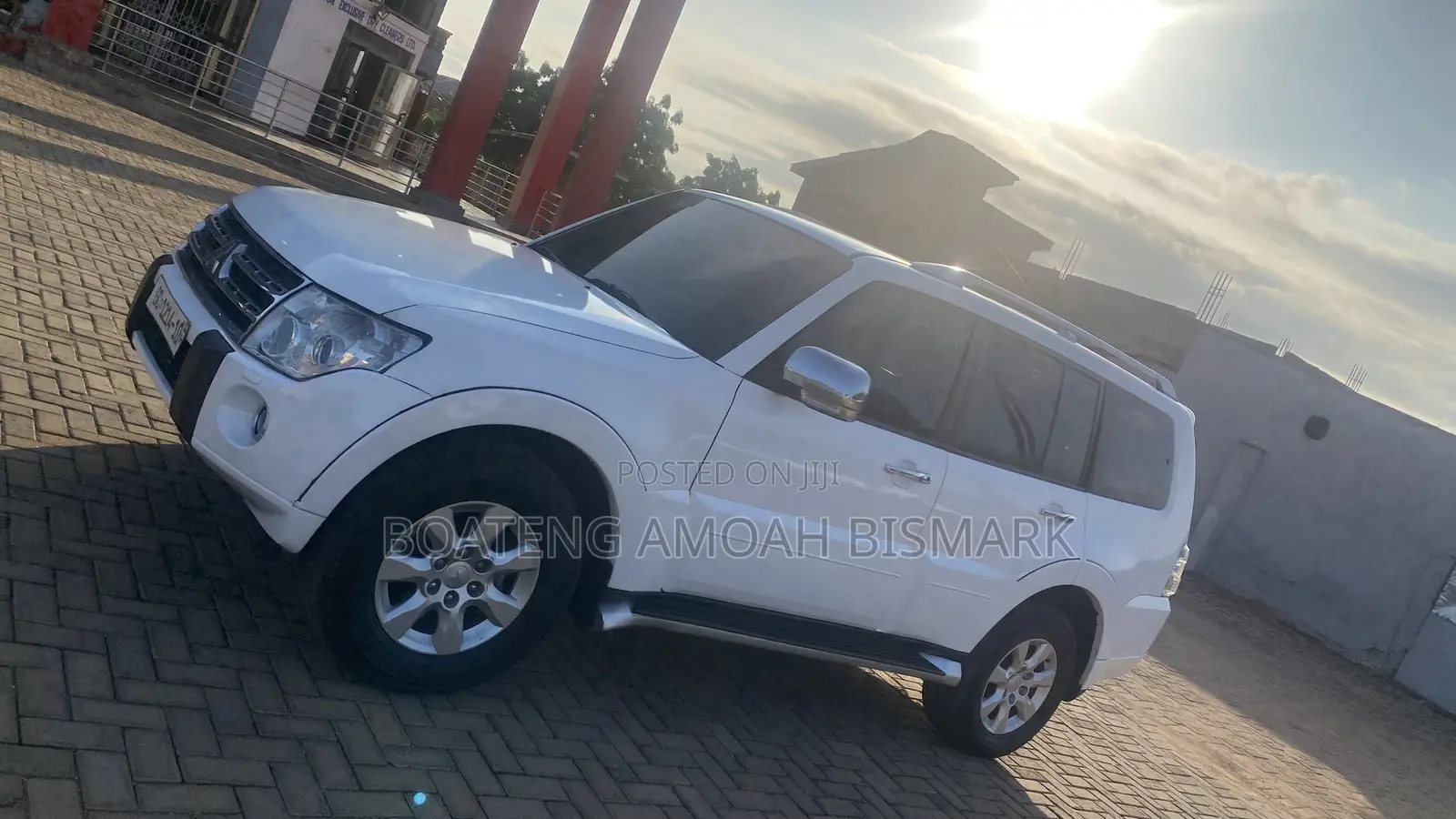 Mitsubishi Pajero 2010 White