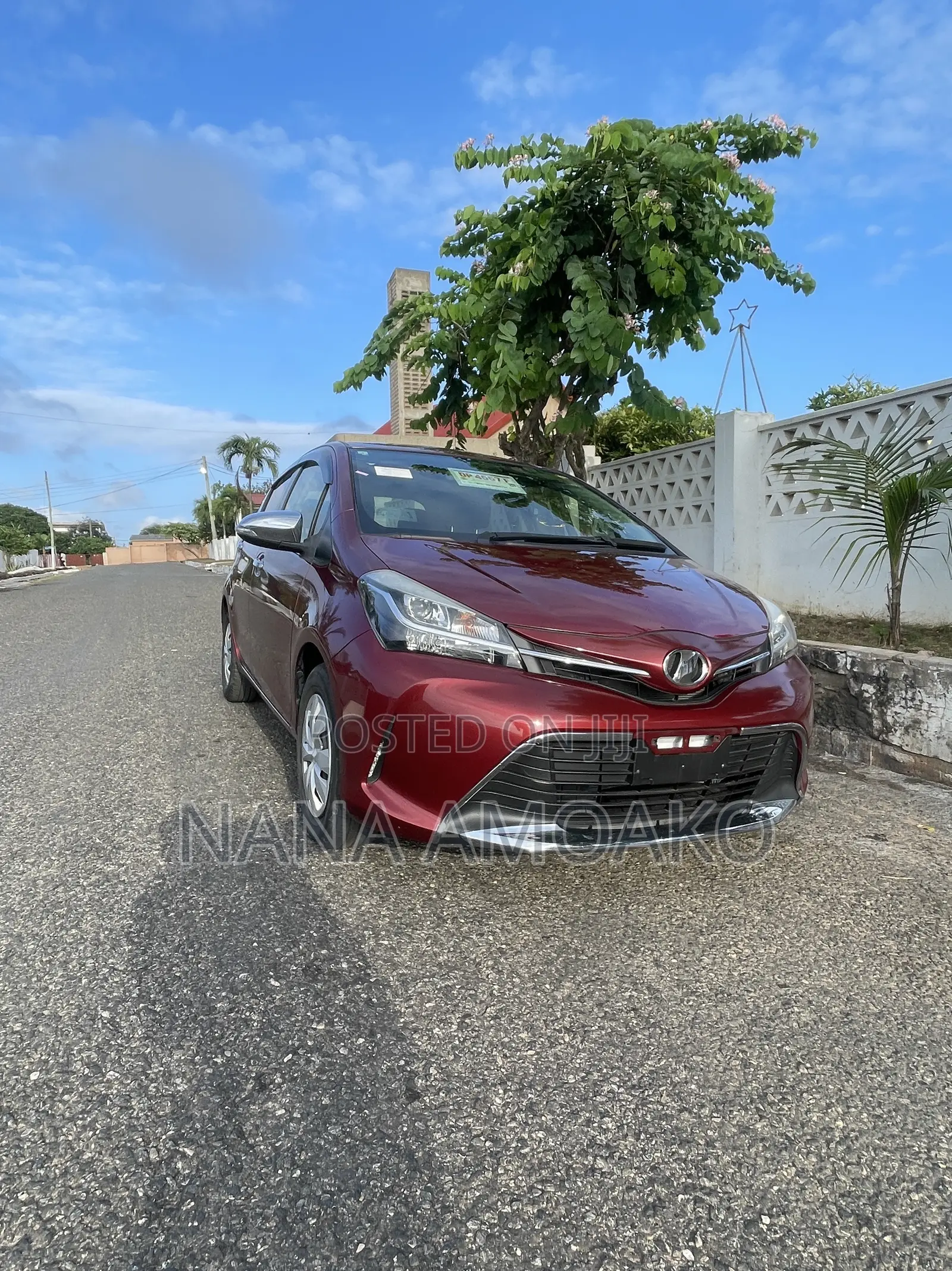 Toyota Vitz 2015 Red