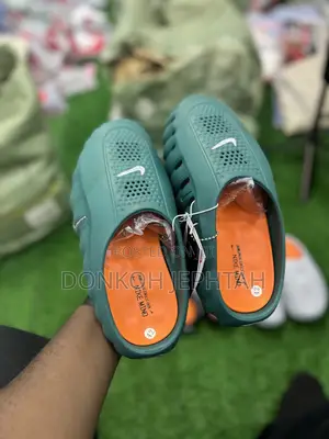 Nike Slippers (Crocs)