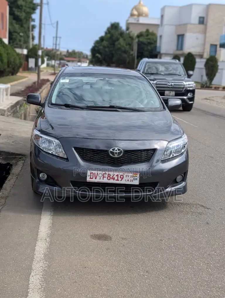 Toyota Corolla 2009 Gray