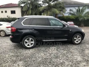 BMW X5 xDrive30d 2010 Black