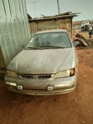 Toyota Corolla Sedan 2001 Silver