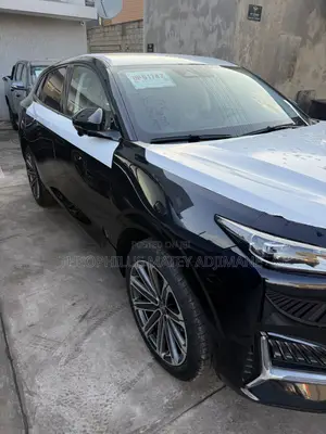 New Changan UNI-K 2.0 Petrol AWD 2025 Black