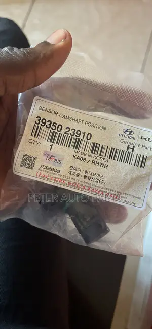 Hyundai Sonata 2012-15 Camshaft Position Sensor. Original