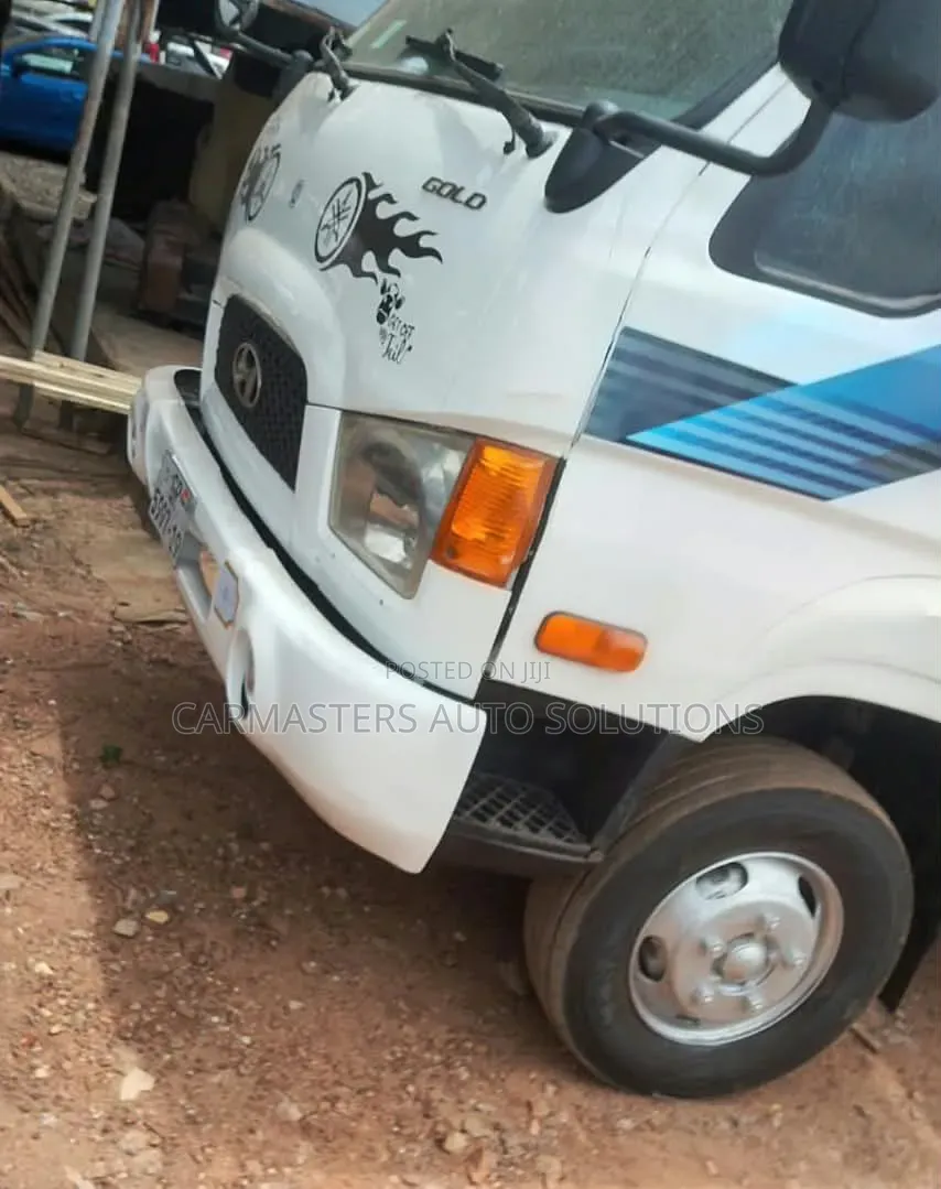 Hyundai Mighty HD65 2.5ton Truck 2010 White for Sale