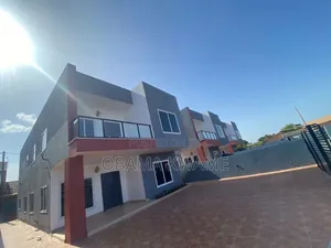 4bdrm House in Laryea Homes, School Junction for rent