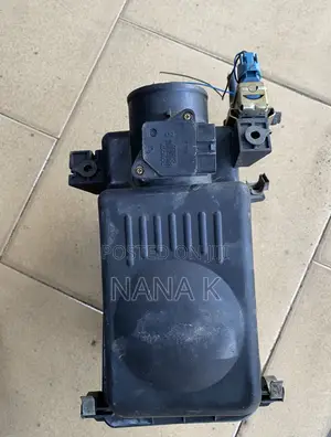Corolla, Vibe, Matrix 2003,2004,2005,2006,2007,2008 Air Cleaner