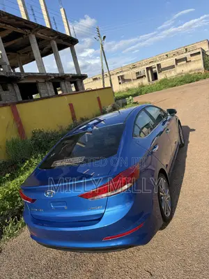 Hyundai Elantra Limited 2018 Blue