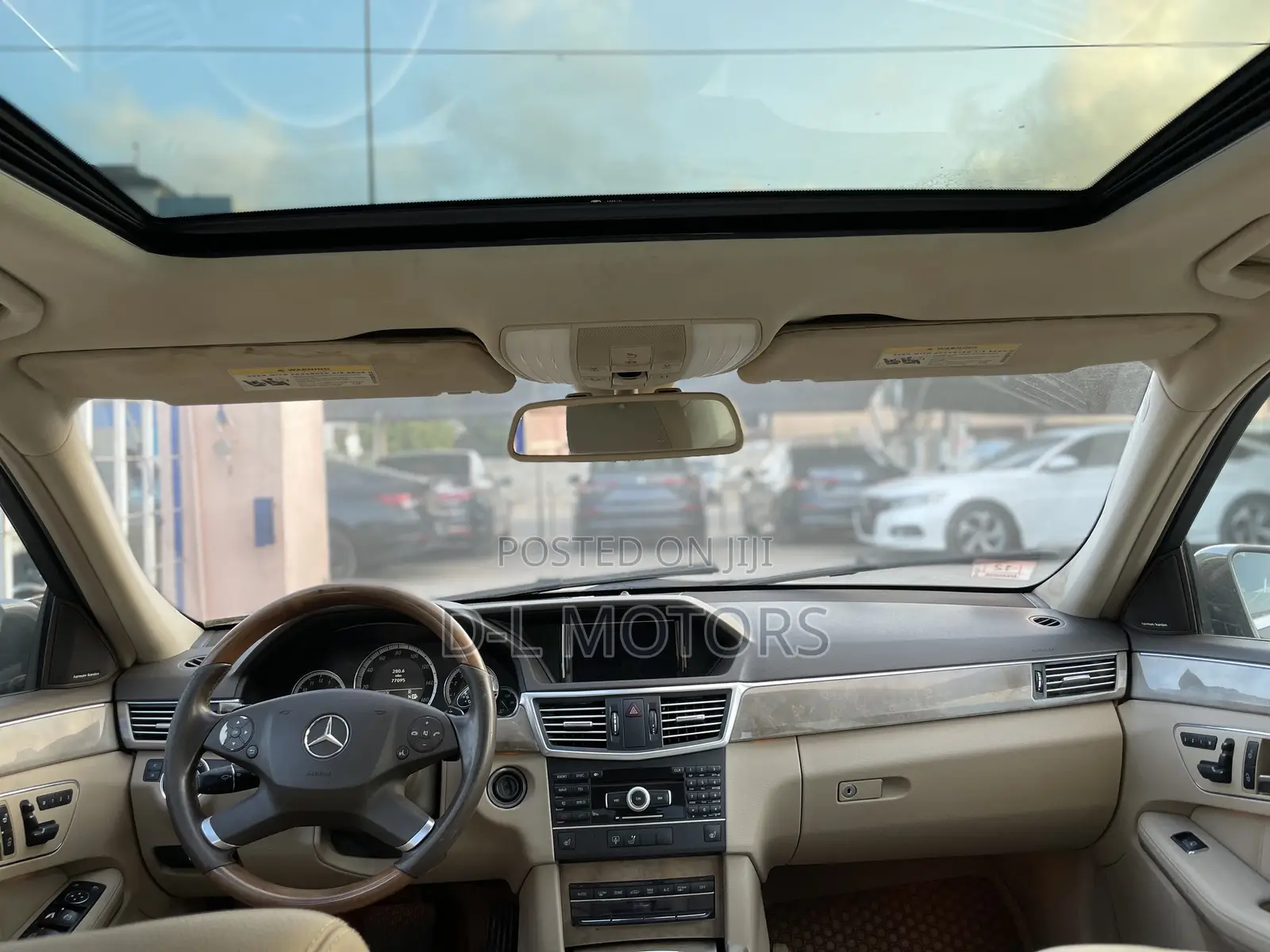 Mercedes-Benz E350 Base 4dr Sedan RWD (3.5L 6cyl 7A) 2010 Gold