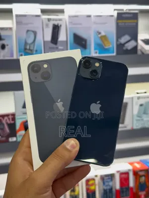 New Apple iPhone 13 256 GB Black