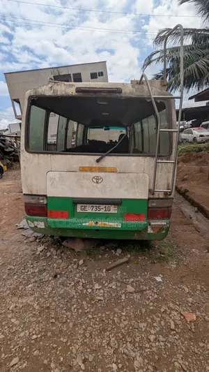 Toyota Coaster 2010 White