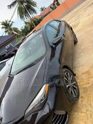 Toyota Corolla XSE (1.8L 4cyl 2A) 2018 Black