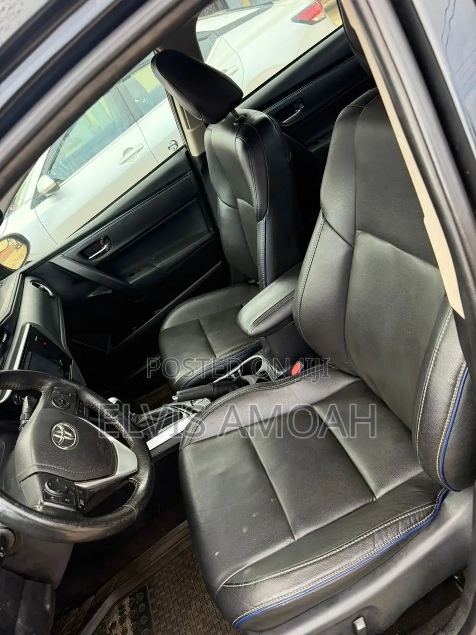 Toyota Corolla XSE (1.8L 4cyl 2A) 2018 Black