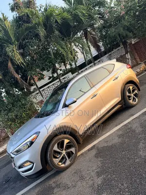 Hyundai Tucson 2017 Silver