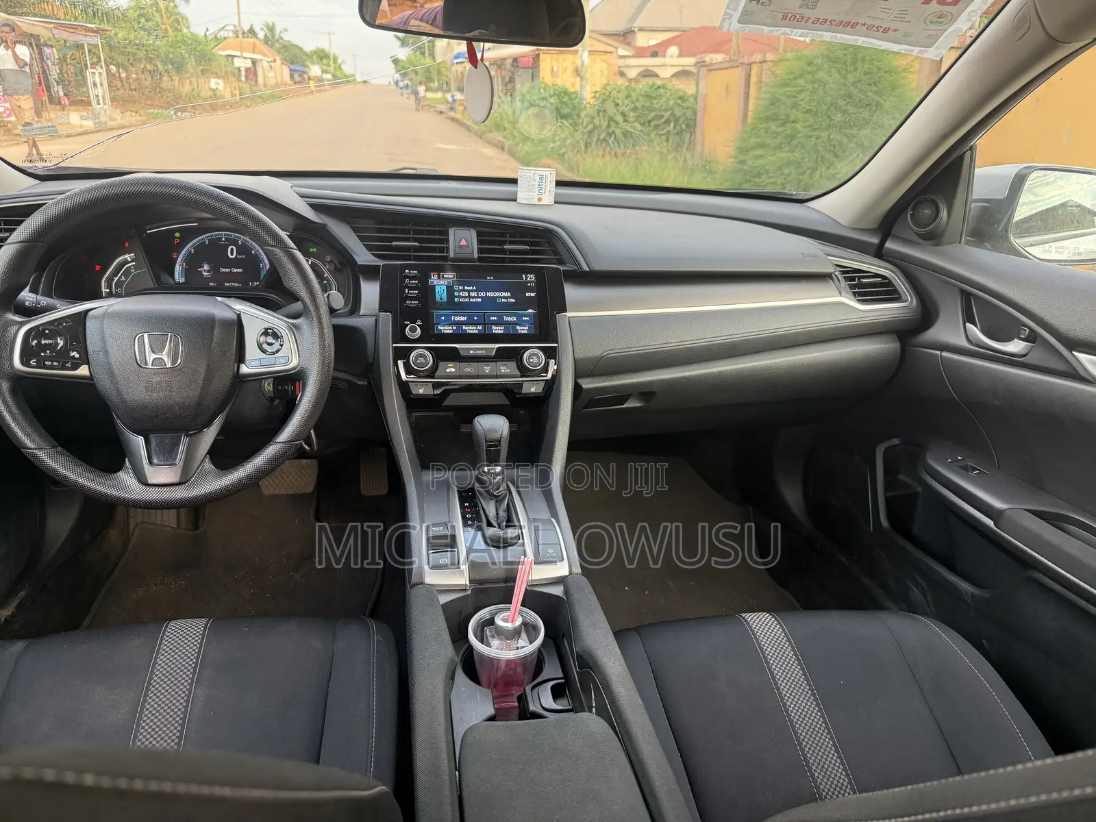 Honda Civic 2019 Silver