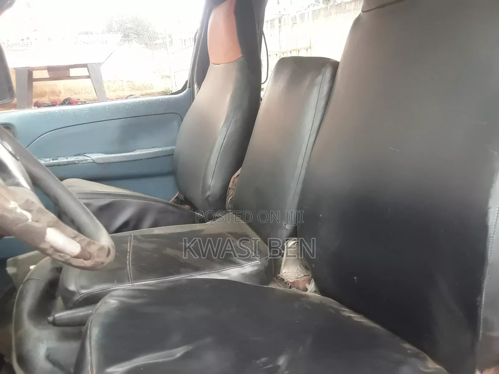 Nissan Caravan (Urvan) 2003 Grey