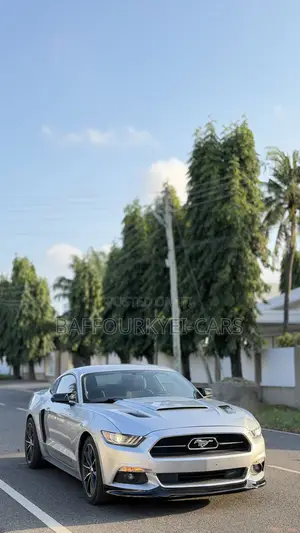 Ford Mustang 2016 Silver