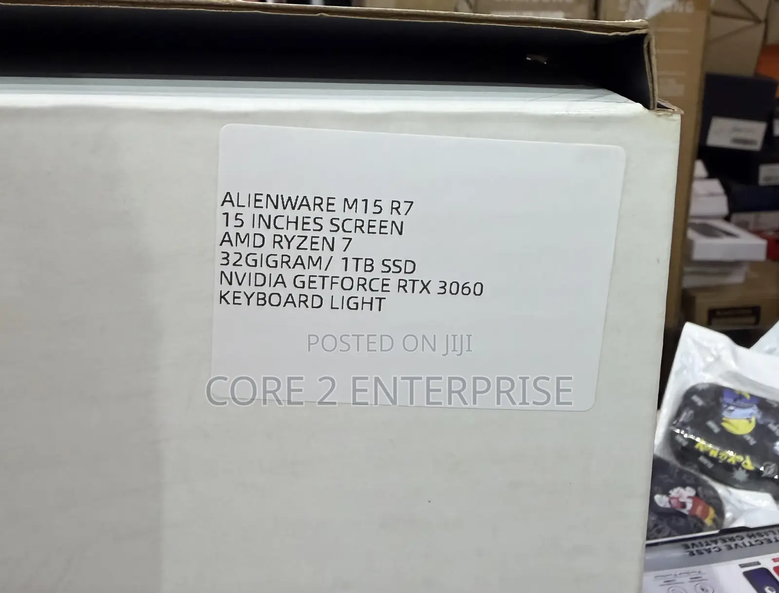 New Laptop Alienware M15 R7 32GB AMD Ryzen 7 SSD 1T