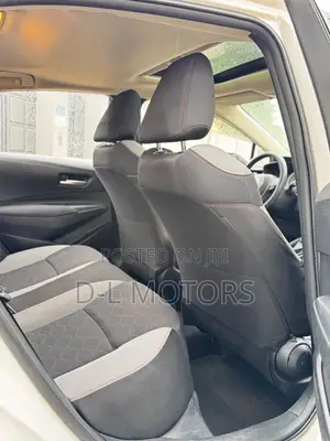 Toyota Corolla XSE 2023 White